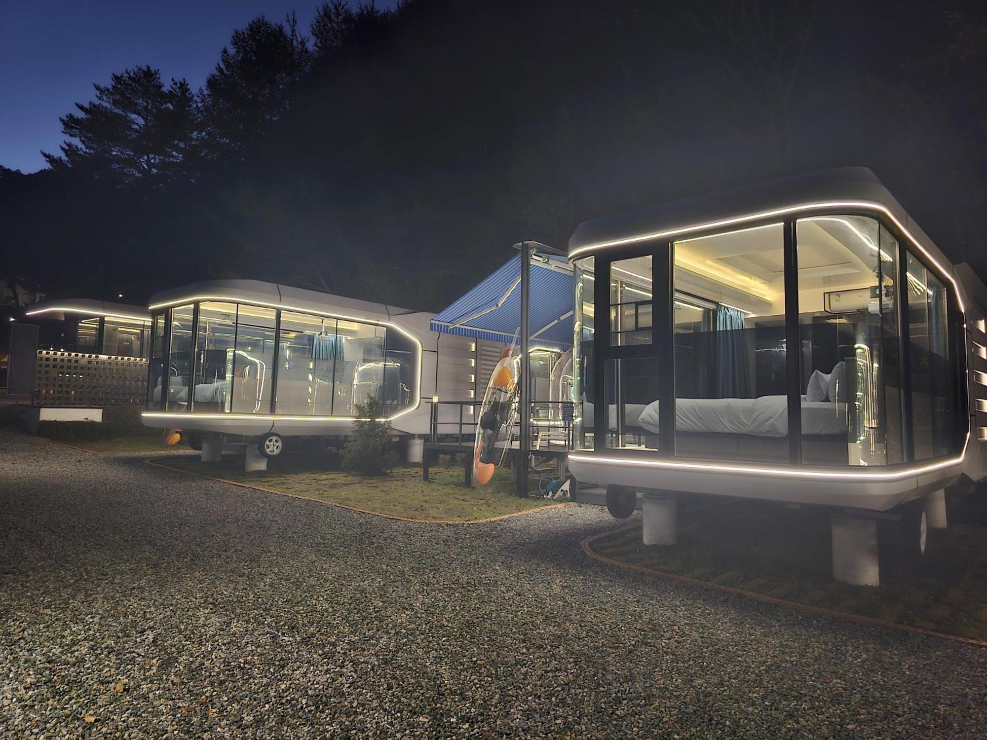 Galaxy X Hotel Type Caravan Glamping & Pension Pyeongchang Exterior photo