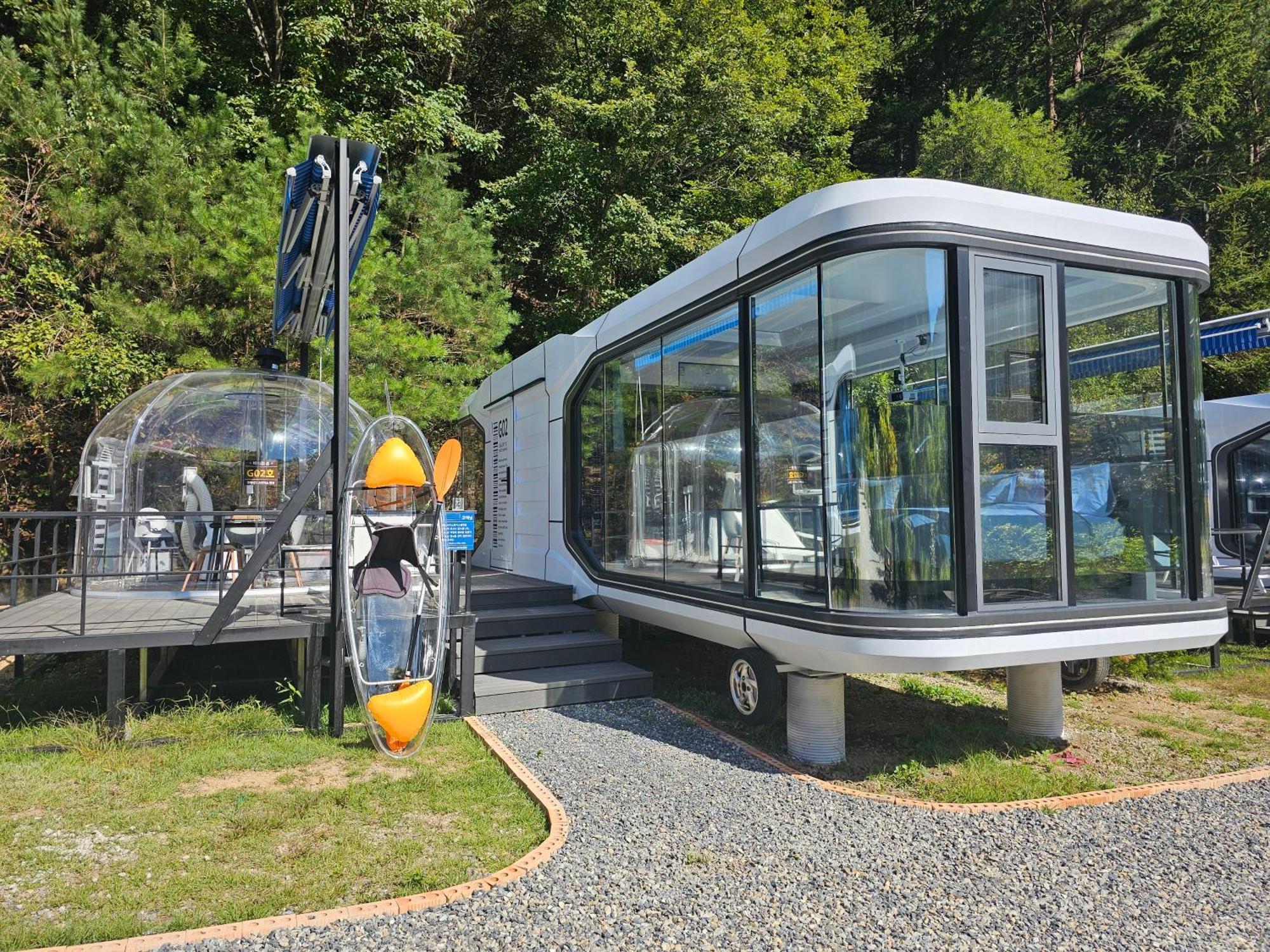 Galaxy X Hotel Type Caravan Glamping & Pension Pyeongchang Exterior photo